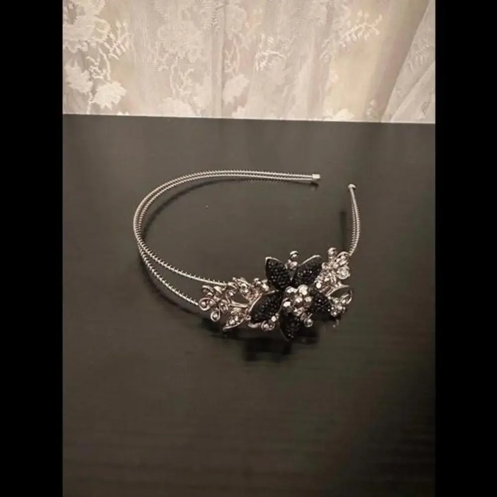 Elegant Floral Rhinestone Hairband
